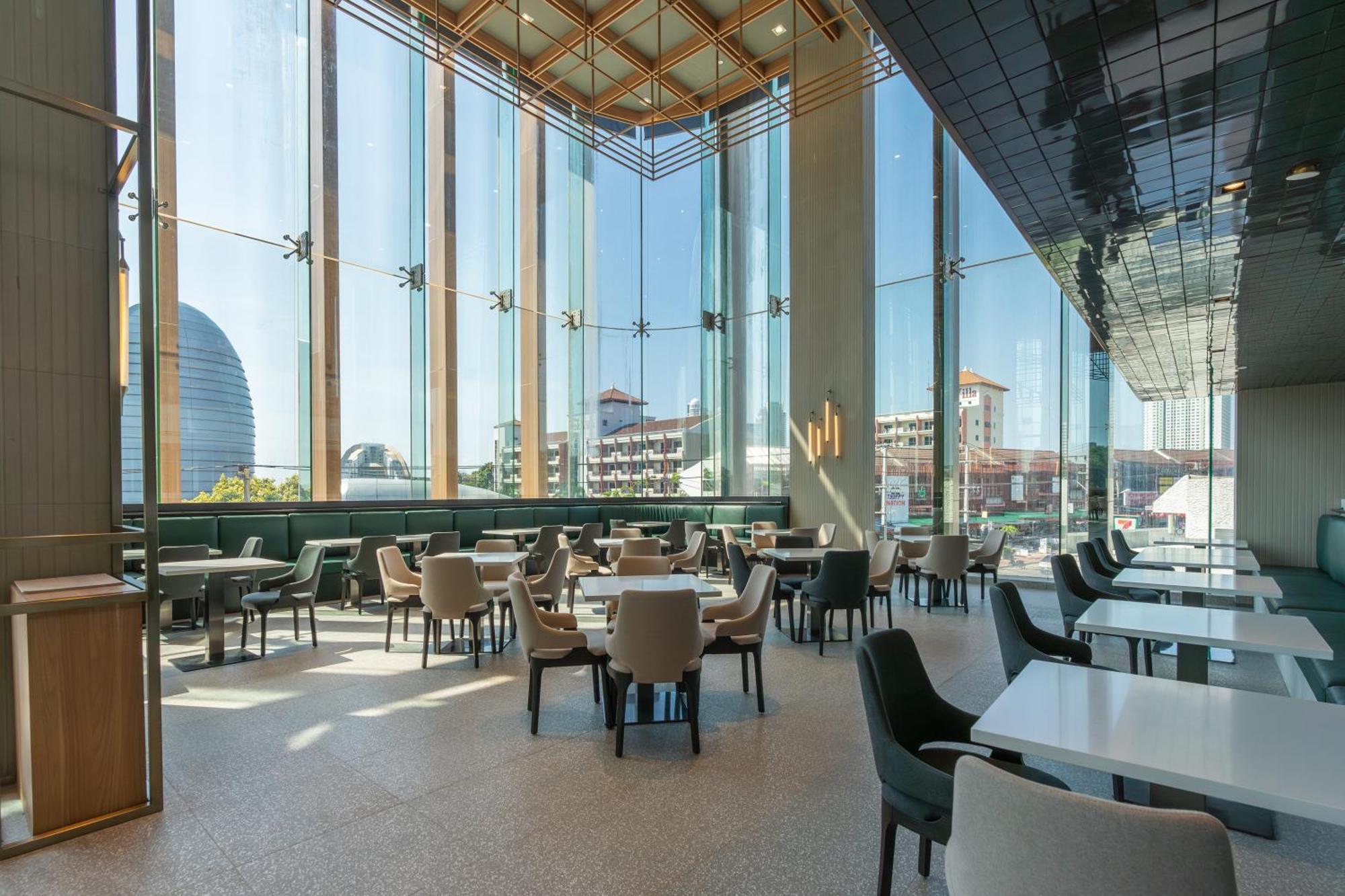 Akara Hotel Патая Екстериор снимка